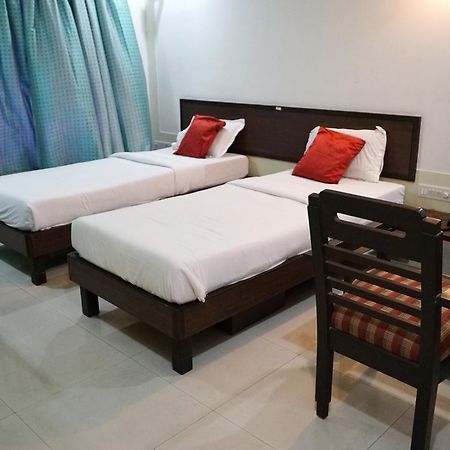 Le Royale Dadra Exterior photo
