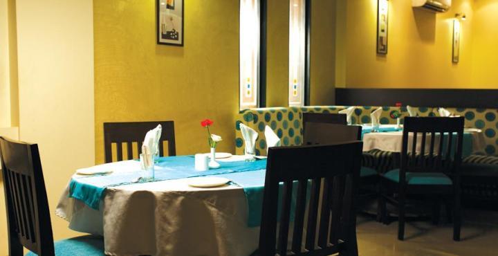 Le Royale Dadra Exterior photo